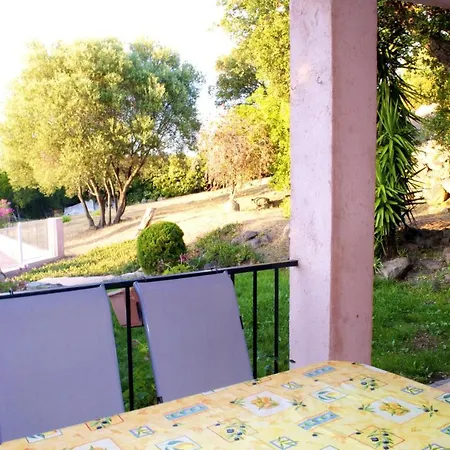 Villa Route De Poggioli Ii *